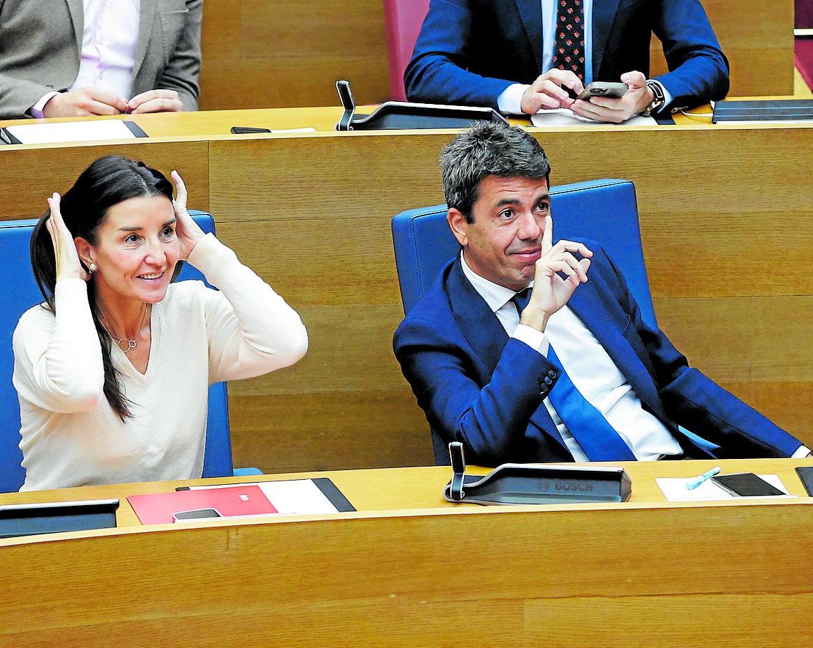 Ruth Merino y Carlos Mazón.