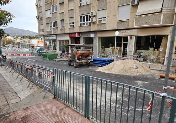 Los trabajos que han empezado en la calle Almendros.