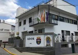 Ayuntamiento de Ador.