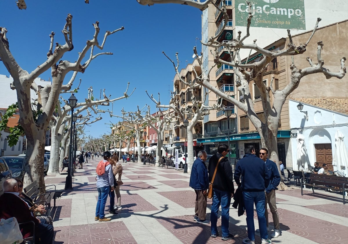 Vecinos de San Antonio convocan una concentración en Requena.