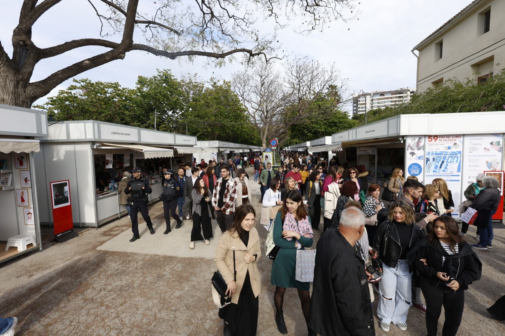 Arranca la Feria del Libro de Valencia