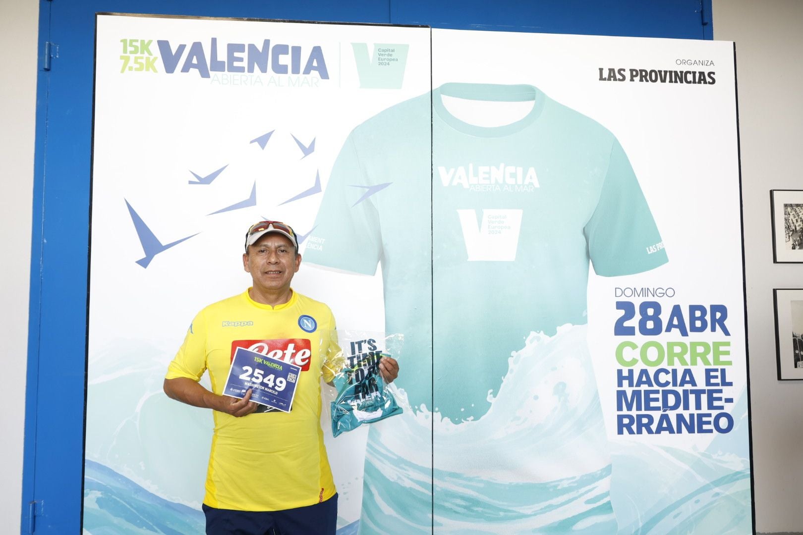 Fotos de la feria del corredor de la 15K Valencia Abierta al Mar