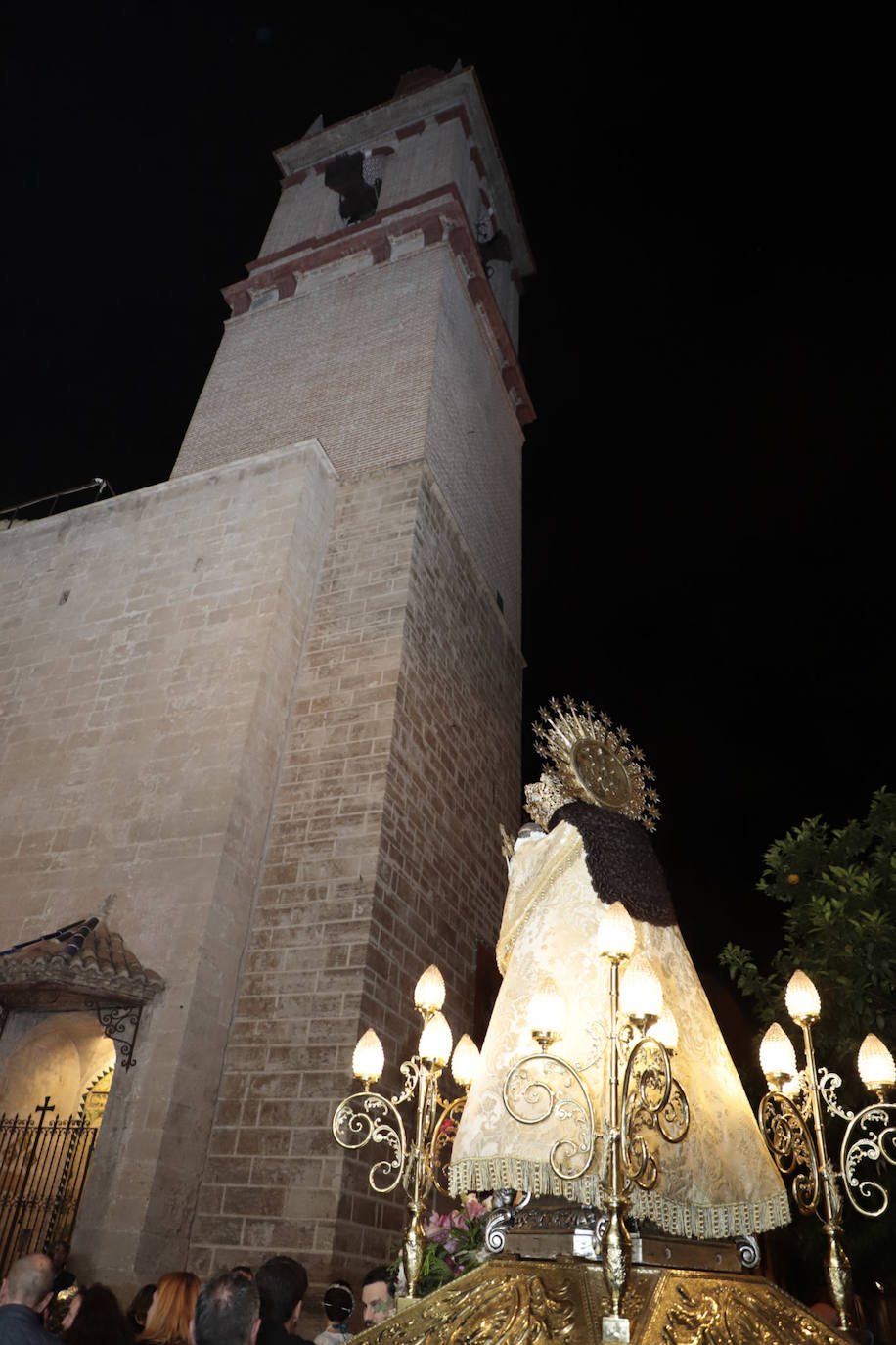 Fotos de la imagen peregrina de la Virgen de los Desamparados en San Nicolás