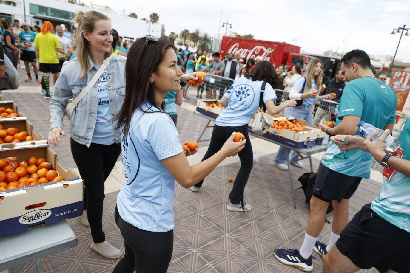 Fotos del ambiente en la 15K Valencia Abierta al Mar