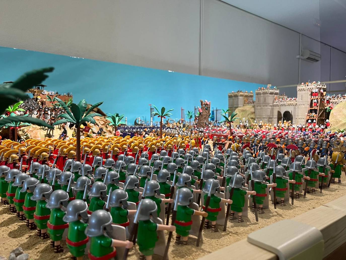 Fotos: los clicks de Playmobil desembarcan en Valencia en una espectacular exposición gratuita