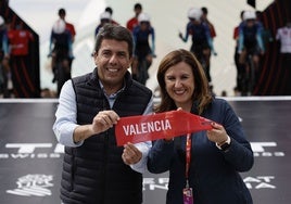 María José Catalá, junto a Carlos Mazón.