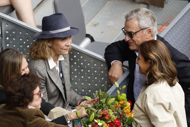 Los VIPs en el palco durante el partido de Nadal en Madrid: la infanta Elena, Alejandro Sanz o Broncano