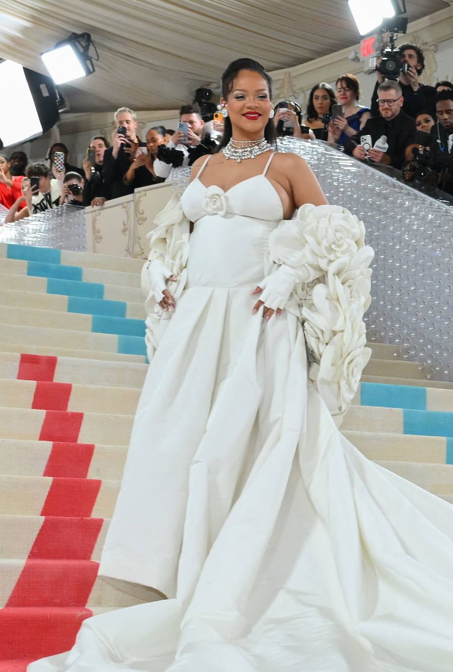 2023. Rihanna 