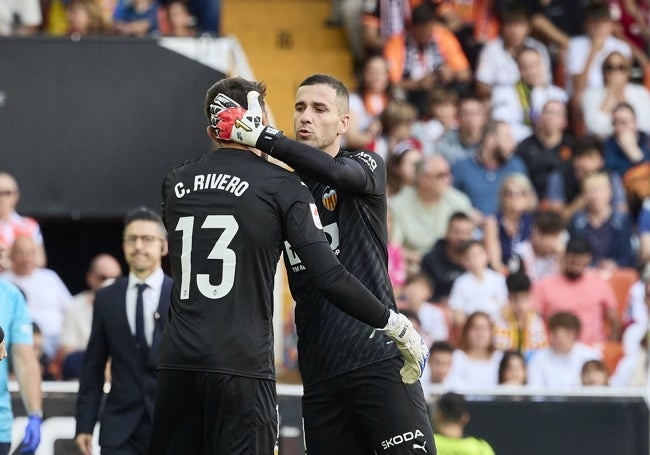 Rivero, antes de ser sustituido ante el Alavés.