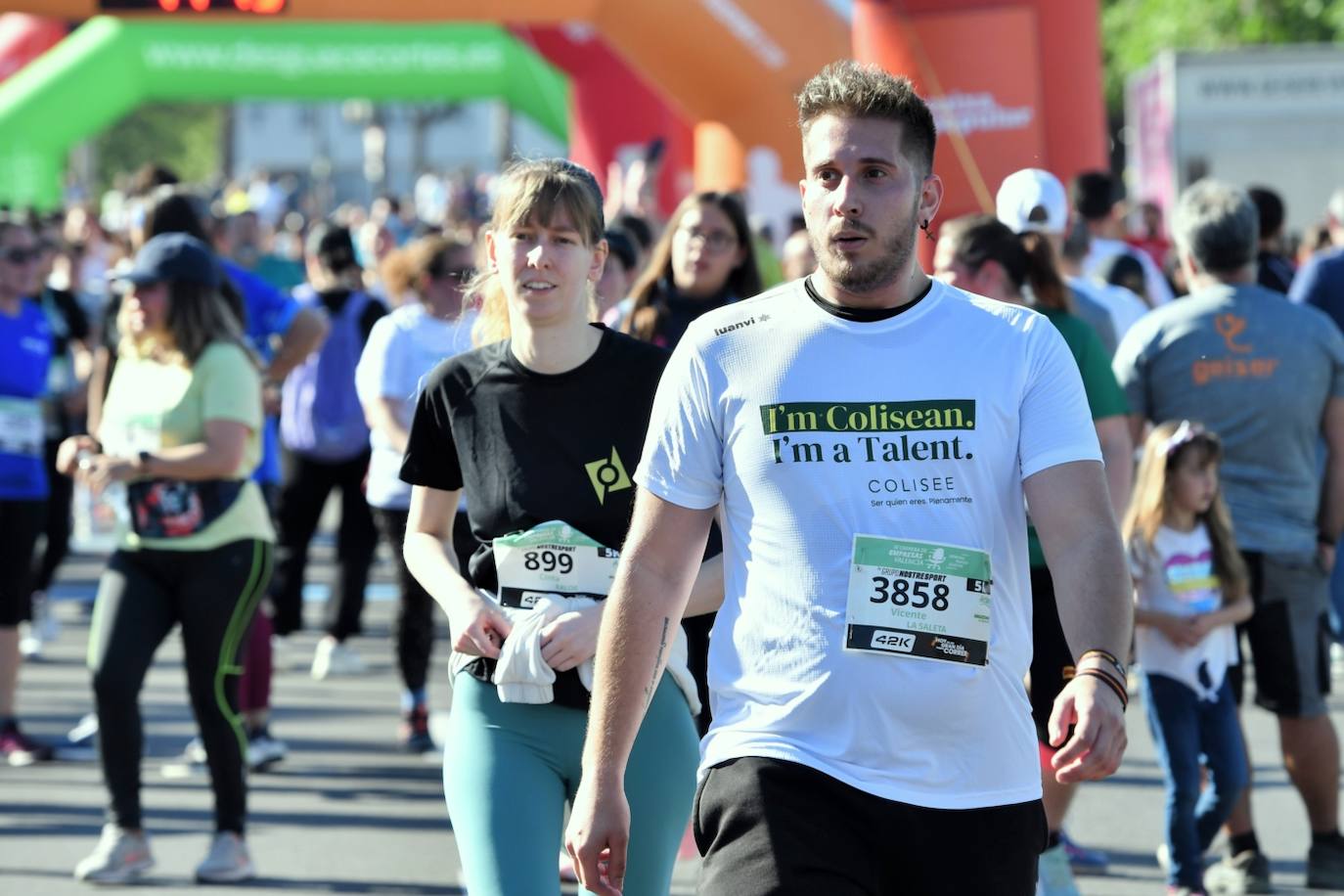 Búscate en la XI Carrera de Empresas de Valencia