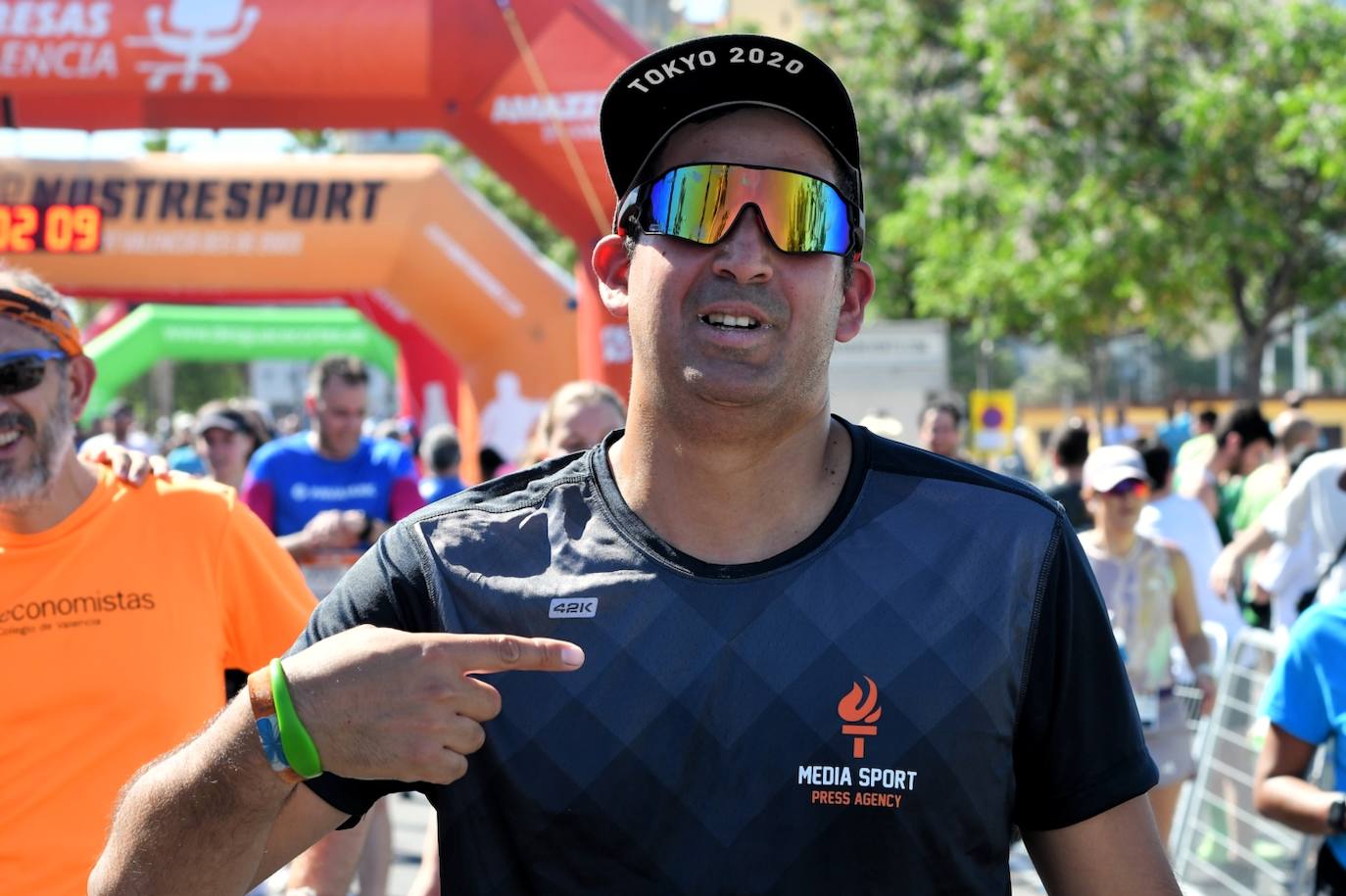 Búscate en la XI Carrera de Empresas de Valencia