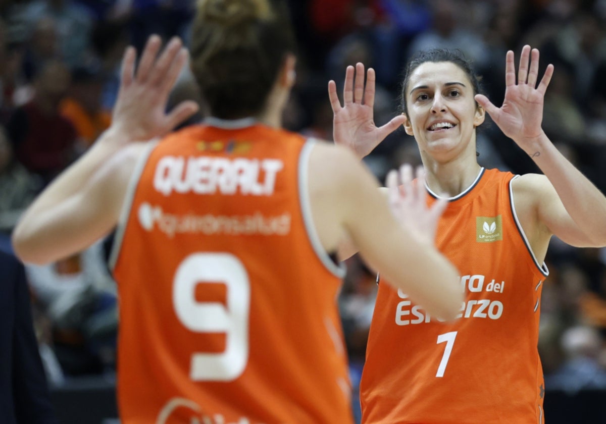 Alba Torrens en el partido ante el Casademont Zaragoza