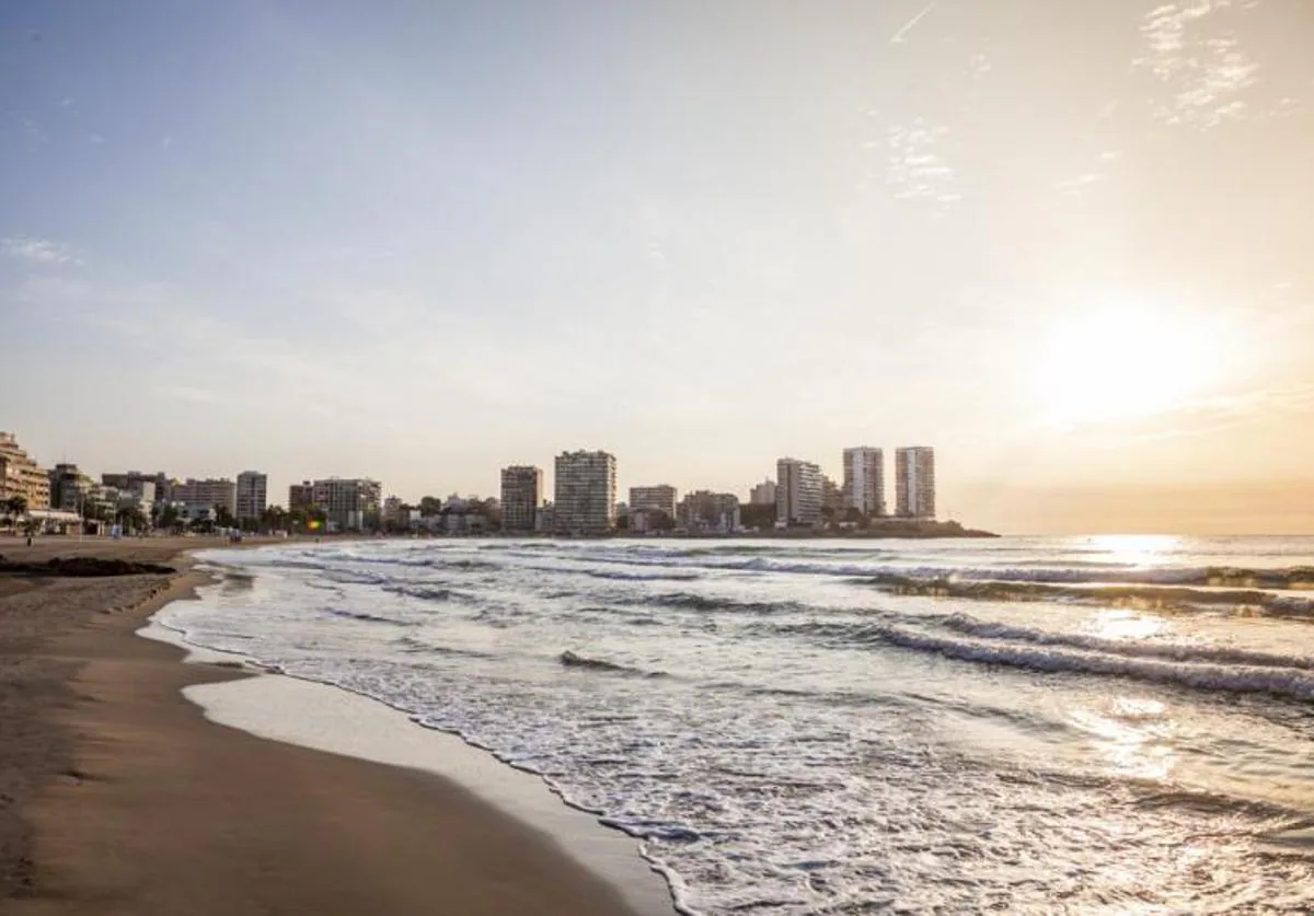 La zona dorada del turismo de Castellón: 9 playas con bandera azul en apenas 15 kilómetros de costa