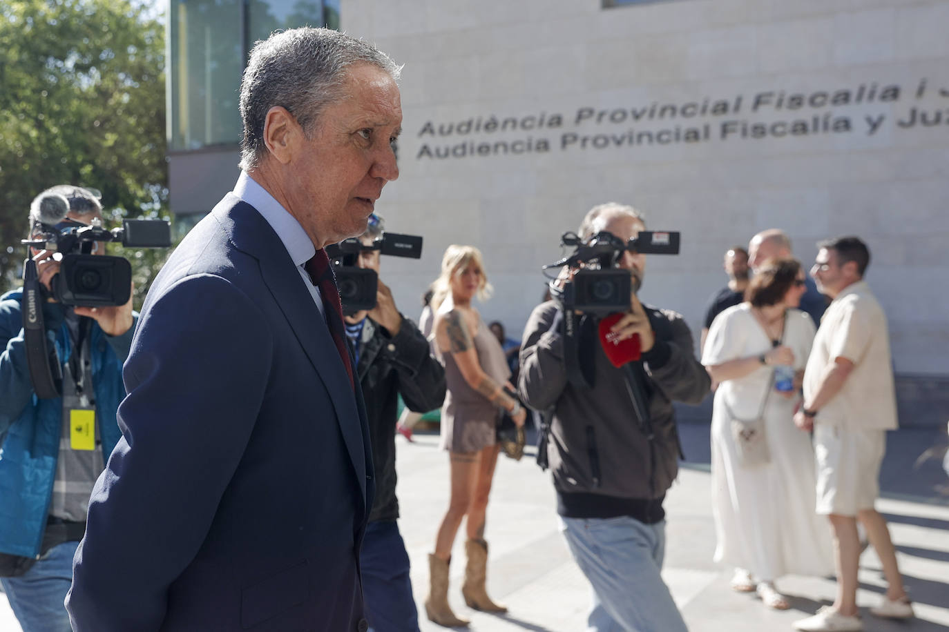 FOTOS | El comisario Villarejo declara en el juicio a Zaplana en Valencia