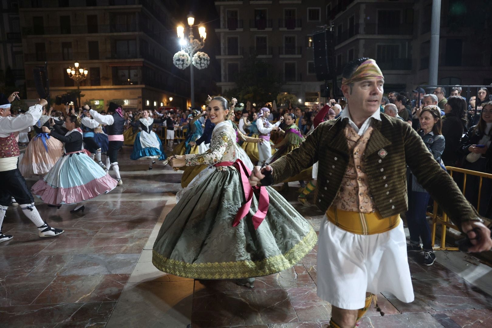 Dansà de las Fallas 2024 a la Mareta