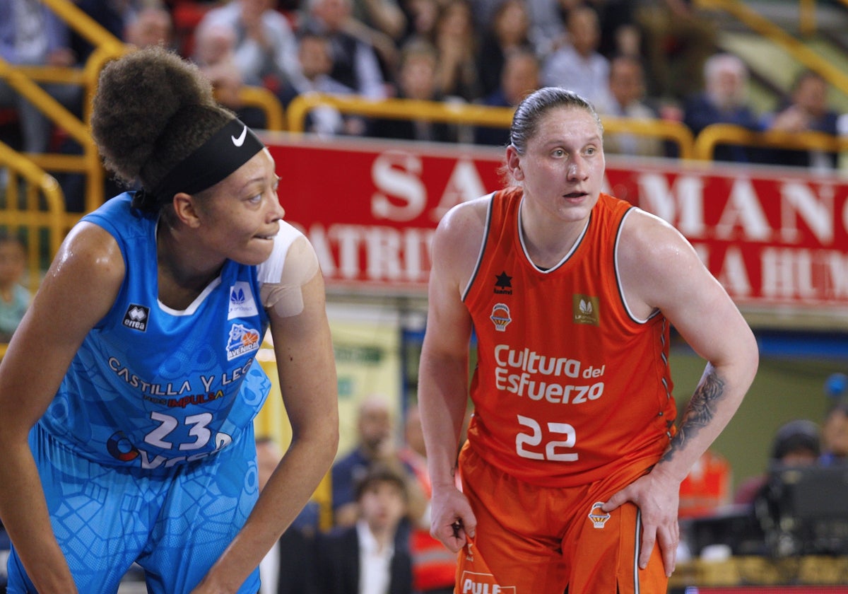 Alina Iagupova, en el primer partido de la serie ante Perfumerias Avenida.