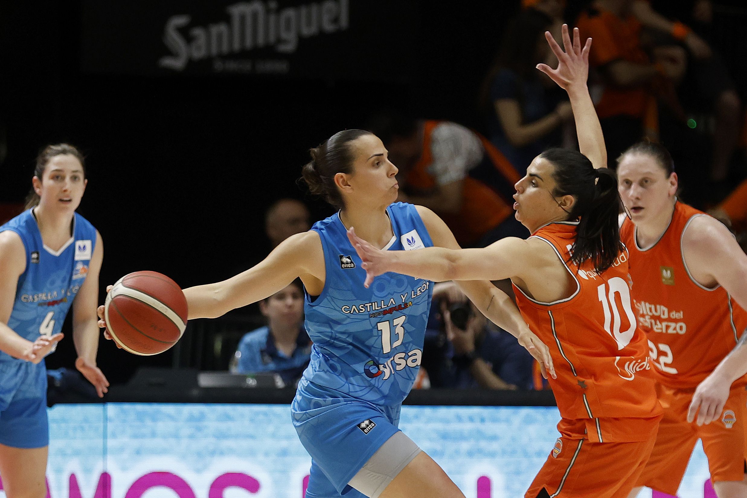 Valencia Basket - Perfumerías Avenida, en imágenes