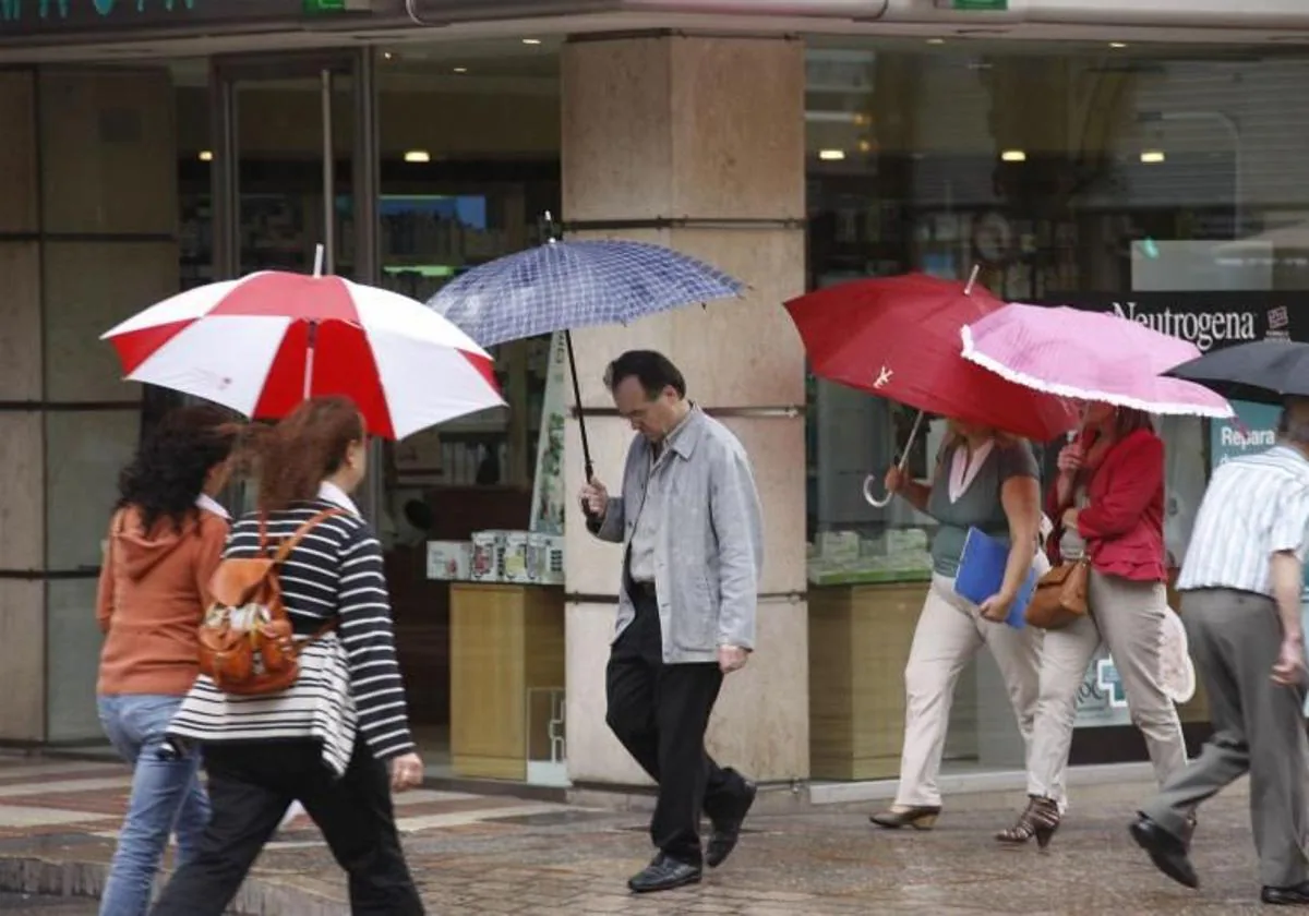 Aemet anuncia chubascos con tormentas ocasionales este miércoles en la Comunitat