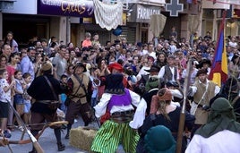 Batalla contra los piratas en las calles de Cullera.