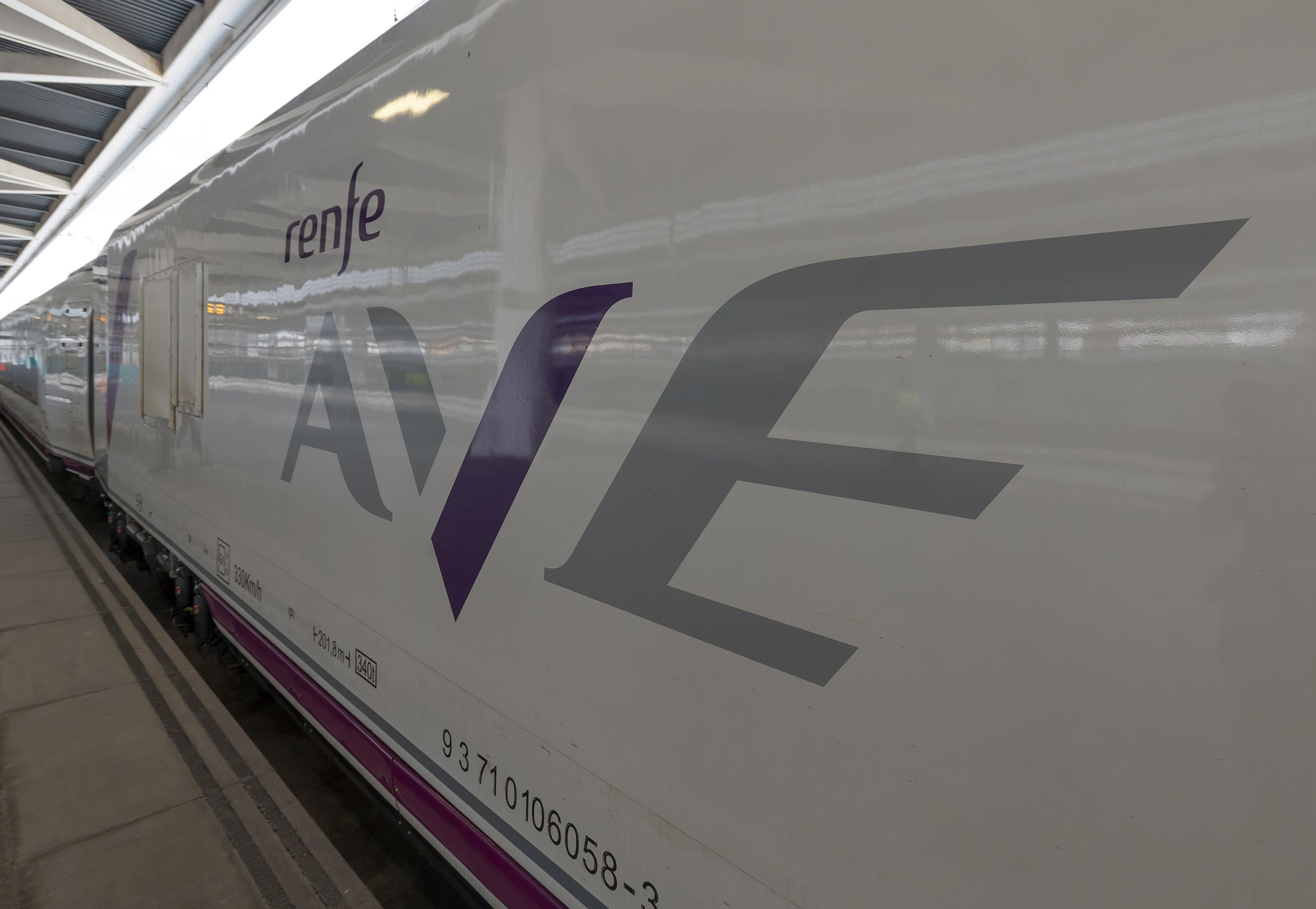 Así son los S-106, los nuevos trenes de Renfe para viajar desde la Comunitat a Madrid o Gijón