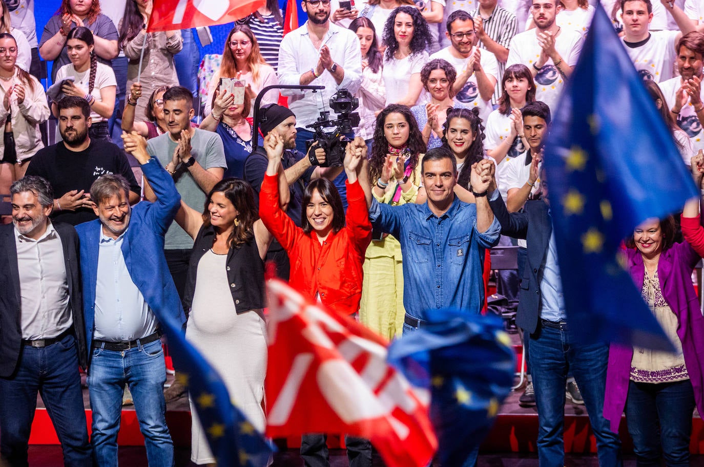 Las imágenes del miting de Pedro Sánchez en Valencia