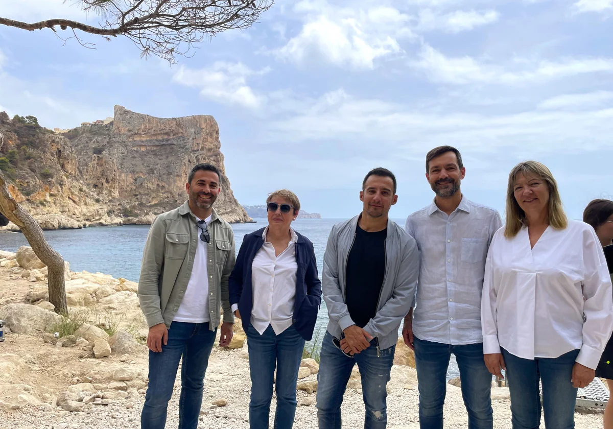 Amenábar rueda escenas ‘El cautivo’ en la cala del Moraig de Benitatxell