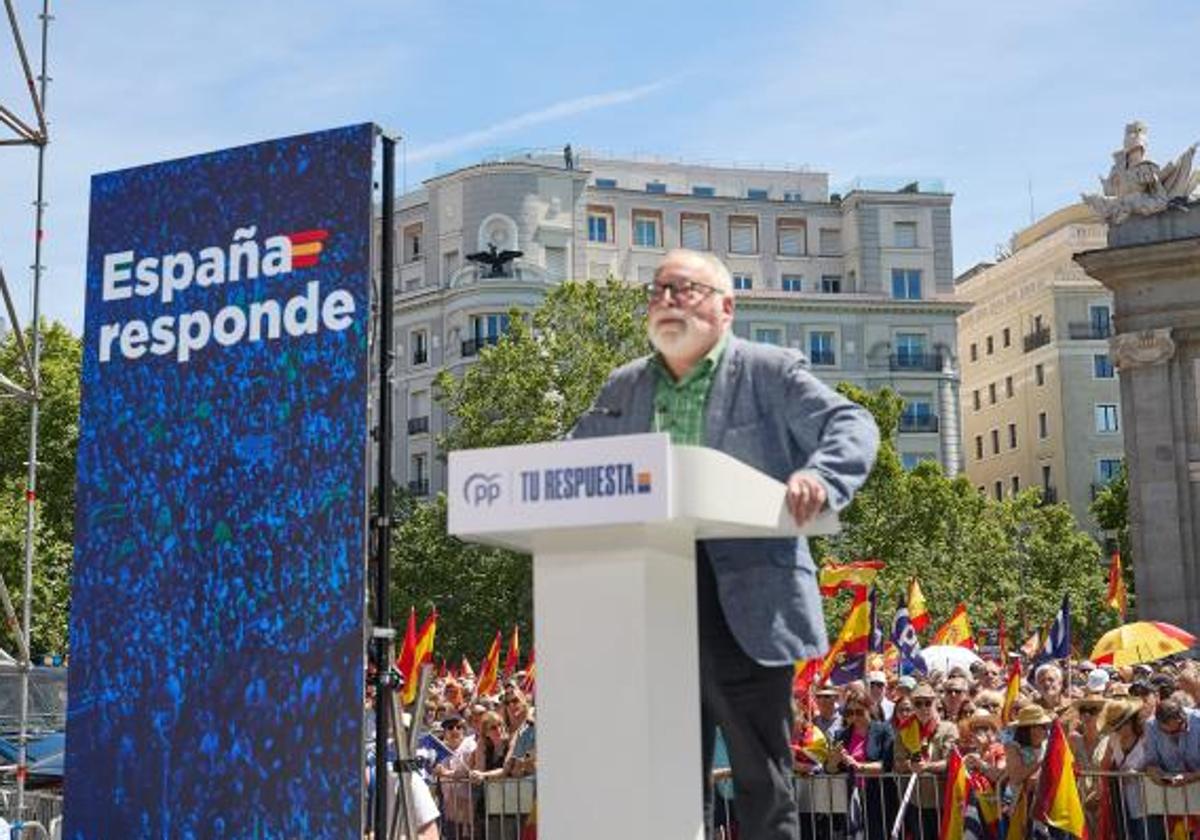 Fernando Savater, en un acto del PP.