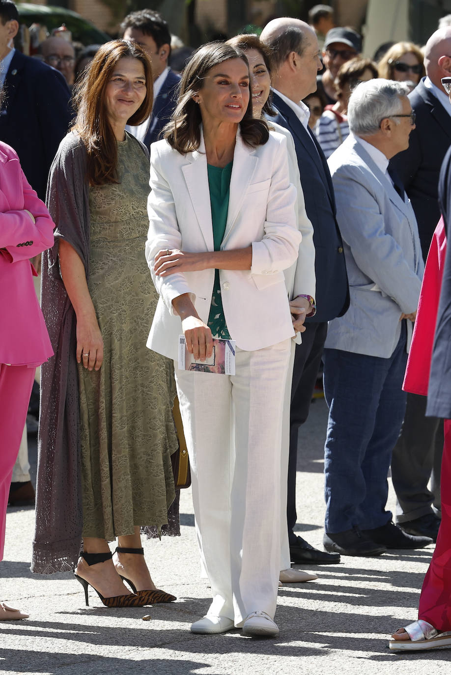 La reina Letizia inaugura la Feria del Libro de Madrid