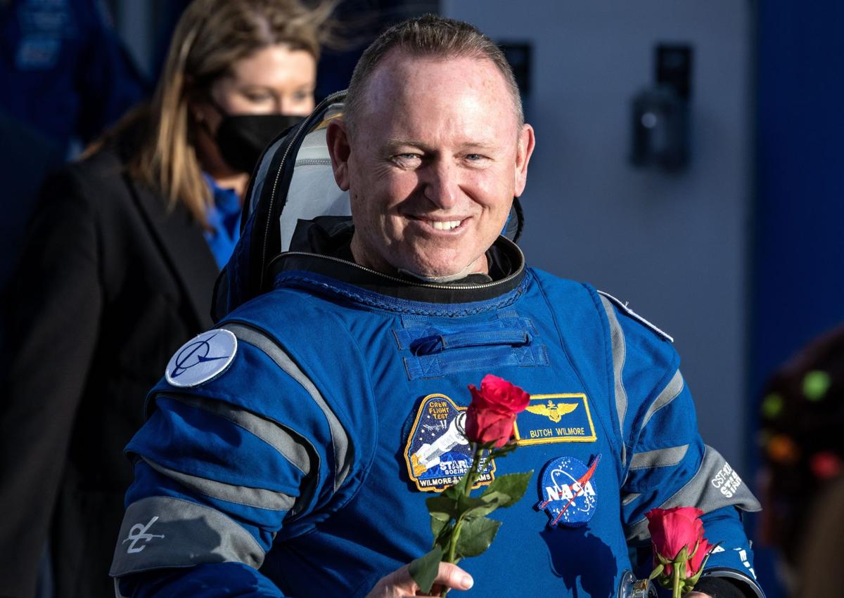 Imagen secundaria 1 - Suni Williams y Butch Wilmore, los dos veteranos astronautas que viajarán al espacio con el cohete Starliner CST-100 de la NASA y Boeing