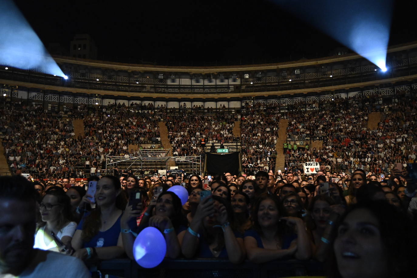 Valencia vibra al ritmo de Bisbal en una noche mágica