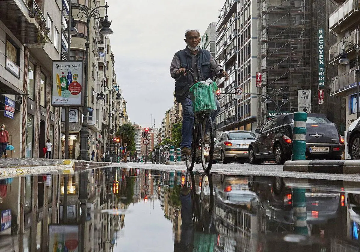 Aemet anuncia tres tardes con probabilidad de lluvias y temperaturas de hasta 38º en la Comunitat Valenciana