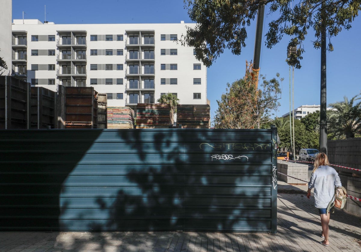 Construcción de un bloque de viviendas.