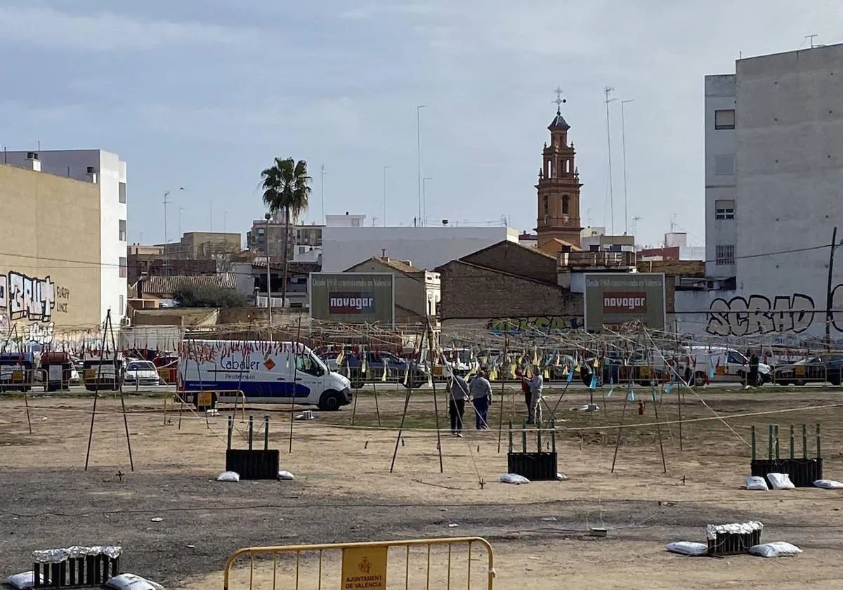 Horario y ubicación de la mascletà y el castillo de este sábado en Valencia