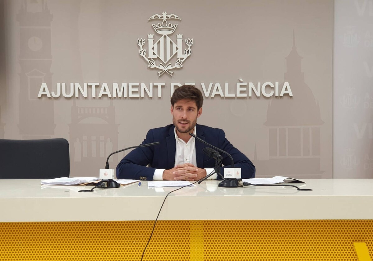 Juan Carlos Caballero, en la rueda de prensa tras la Junta de Gobierno Local.