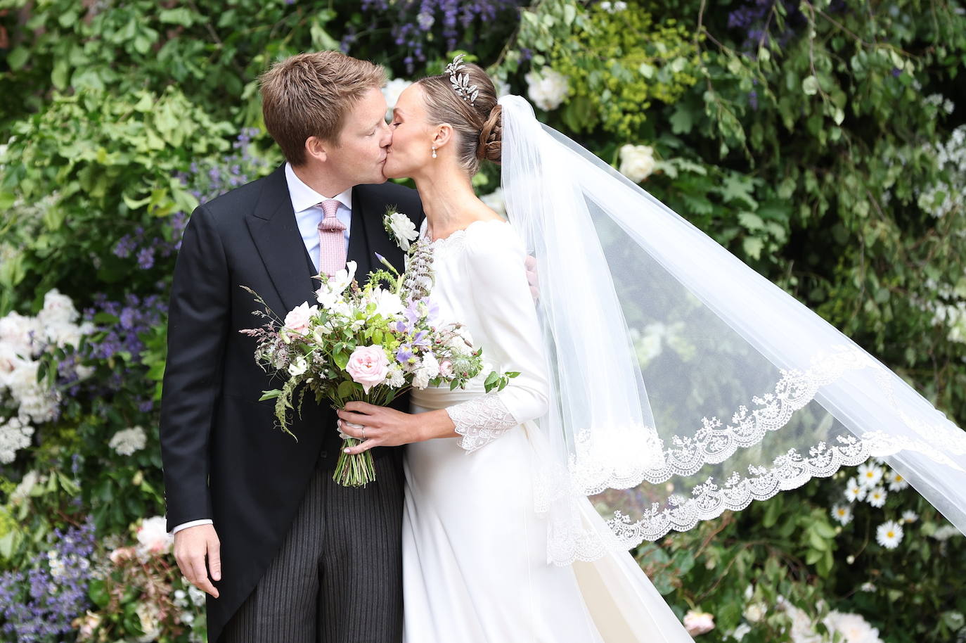 Las imágenes de la boda del duque de Westminster y Olivia Henson en Chester