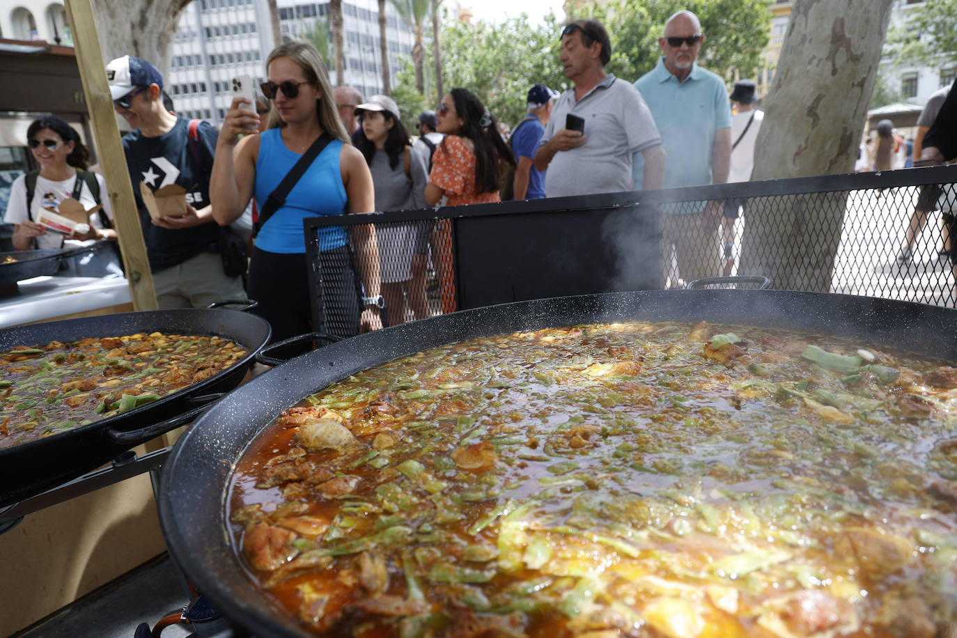 Fotos del festival Tastarros en la plaza del Ayuntamiento de Valencia