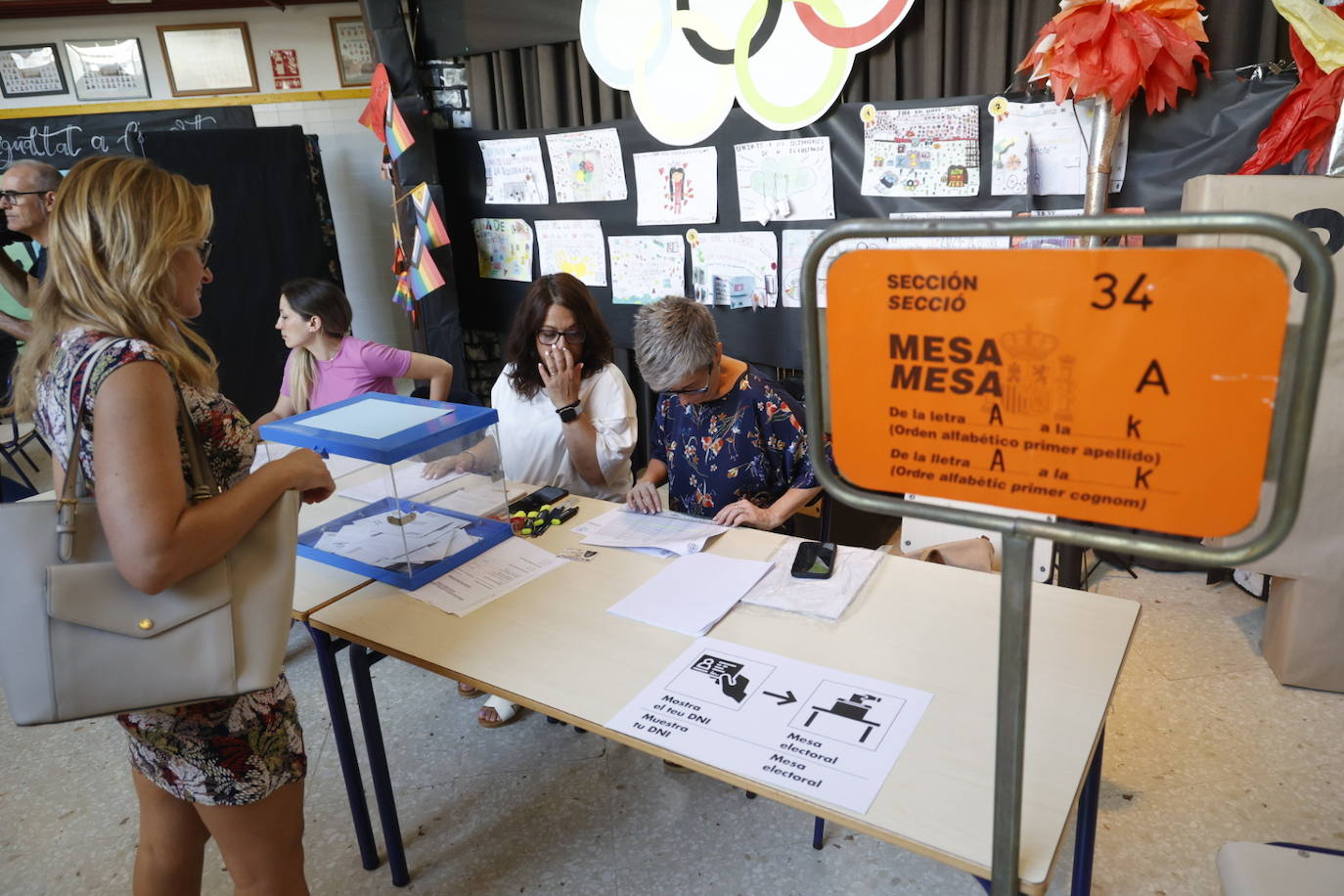 Las mejores imágenes de las votaciones en las Elecciones Europeas 2024