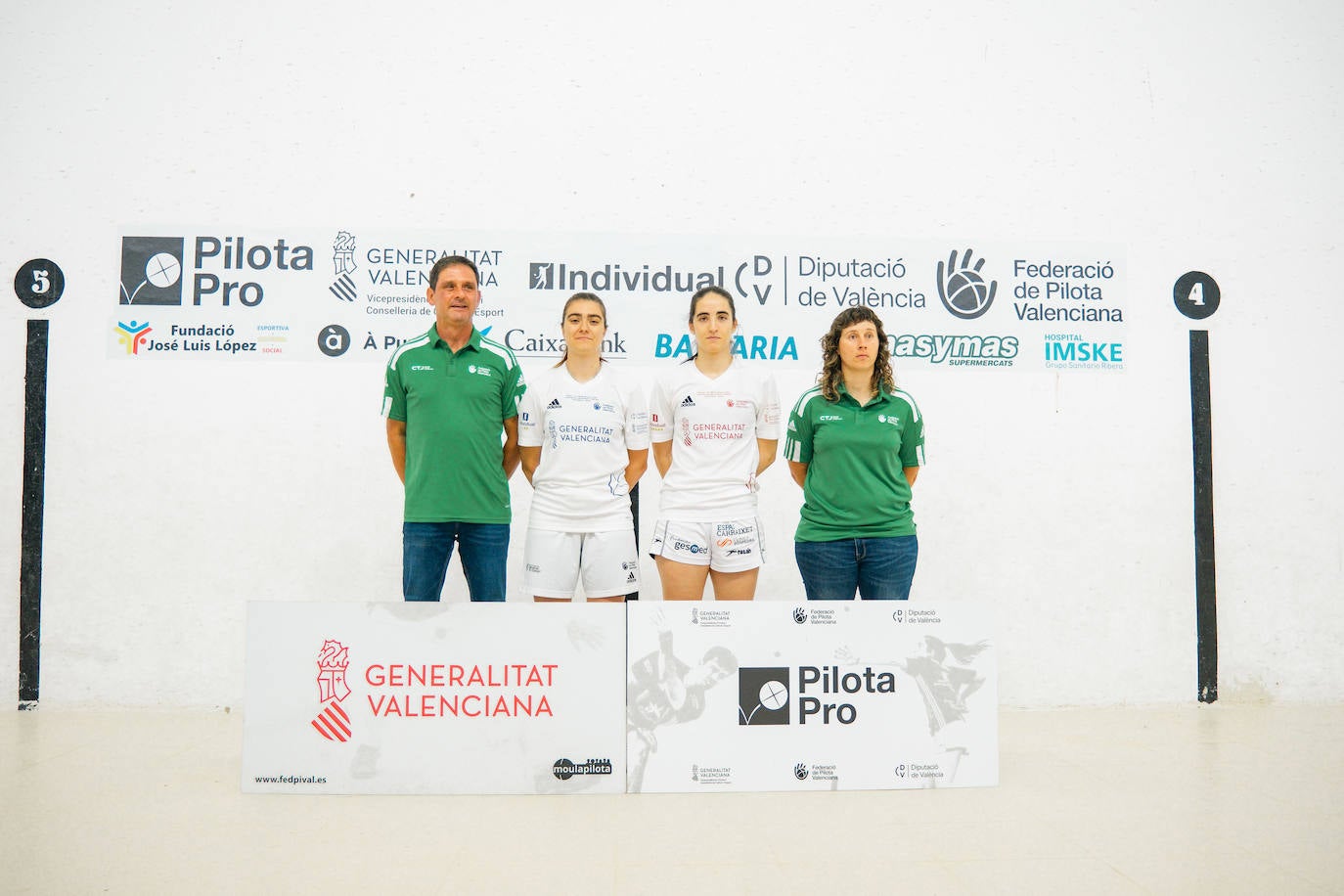 Fotos de Victoria, campeona del Individual femenino de pilota valenciana