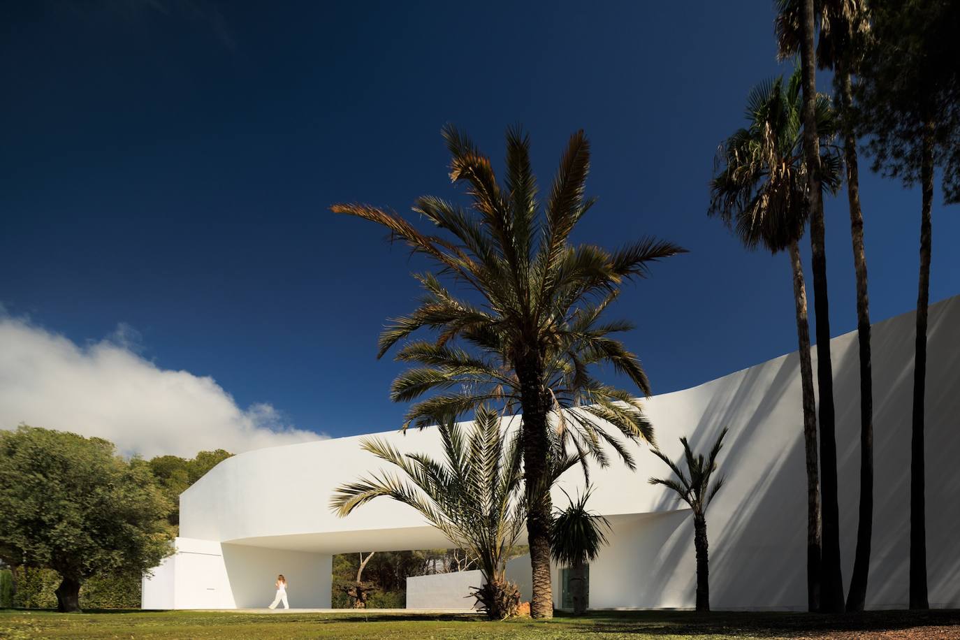 Casa Sabater, la vivienda que simula la subida a una ermita