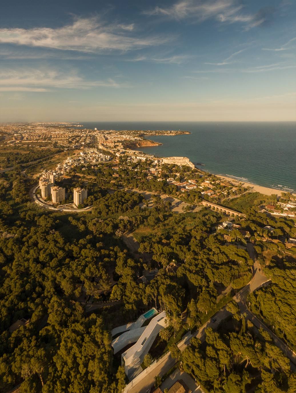 Casa Sabater, la vivienda que simula la subida a una ermita