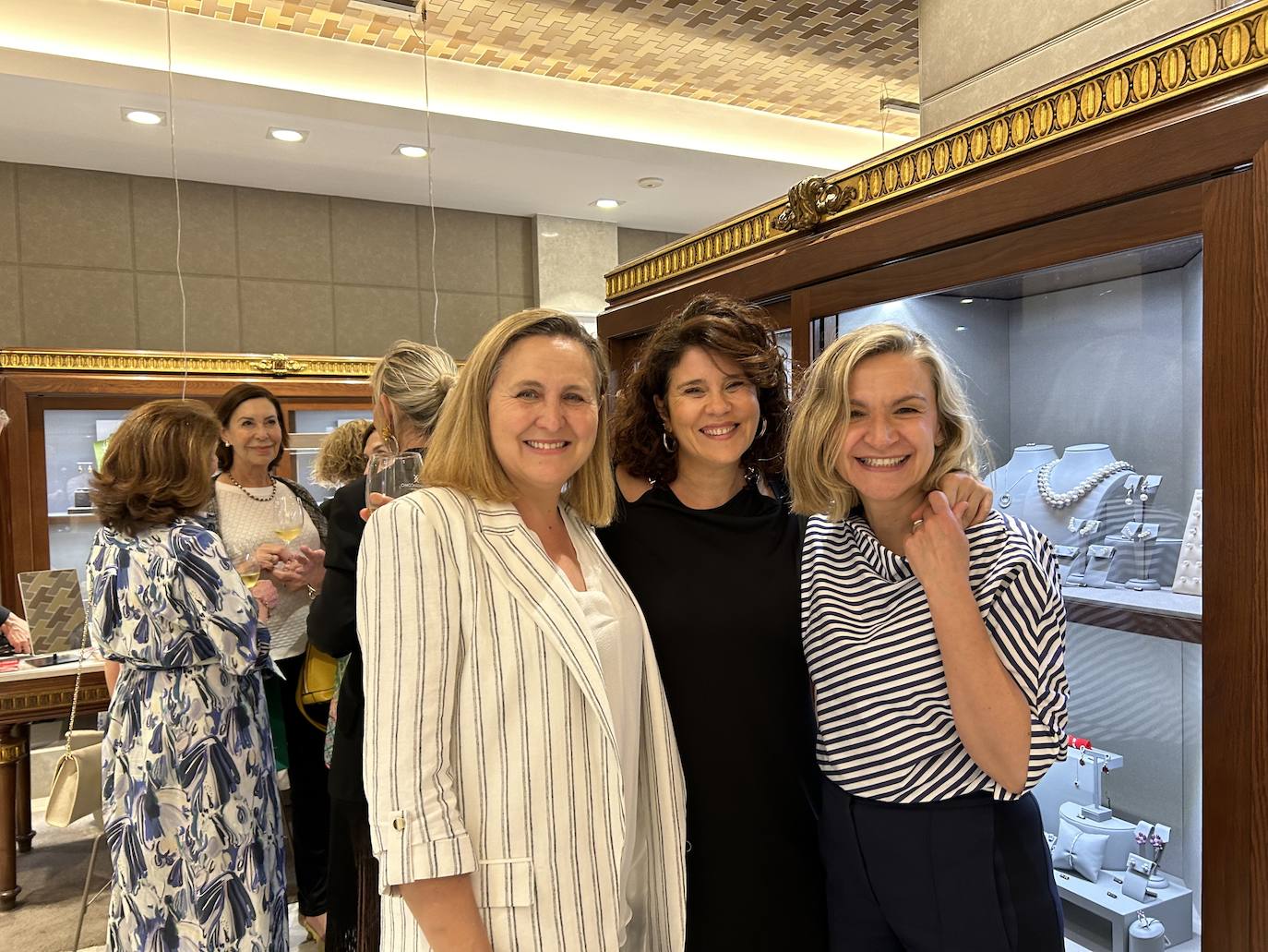 Susana Frontera, Mila Ardid y Arancha Soriano.