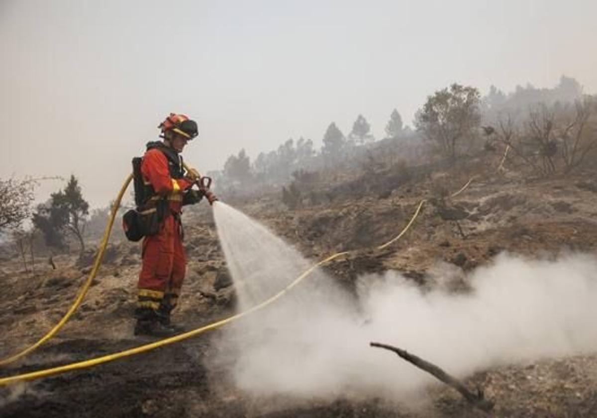 CSIF critica que se «obligue» a bomberos de Plana Alta a quedarse más horas tras realizar 24 de servicio