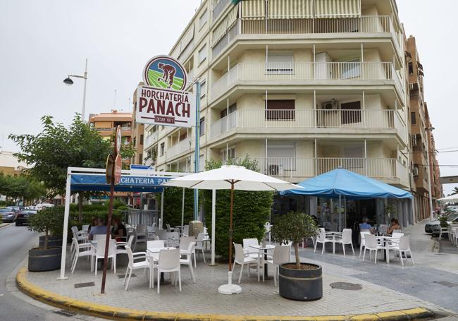 Imagen de archivo del exterior de la horchatería Panach.
