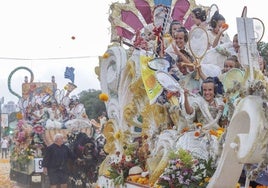 Batalla de flores de la Feria de Julio de Valencia.