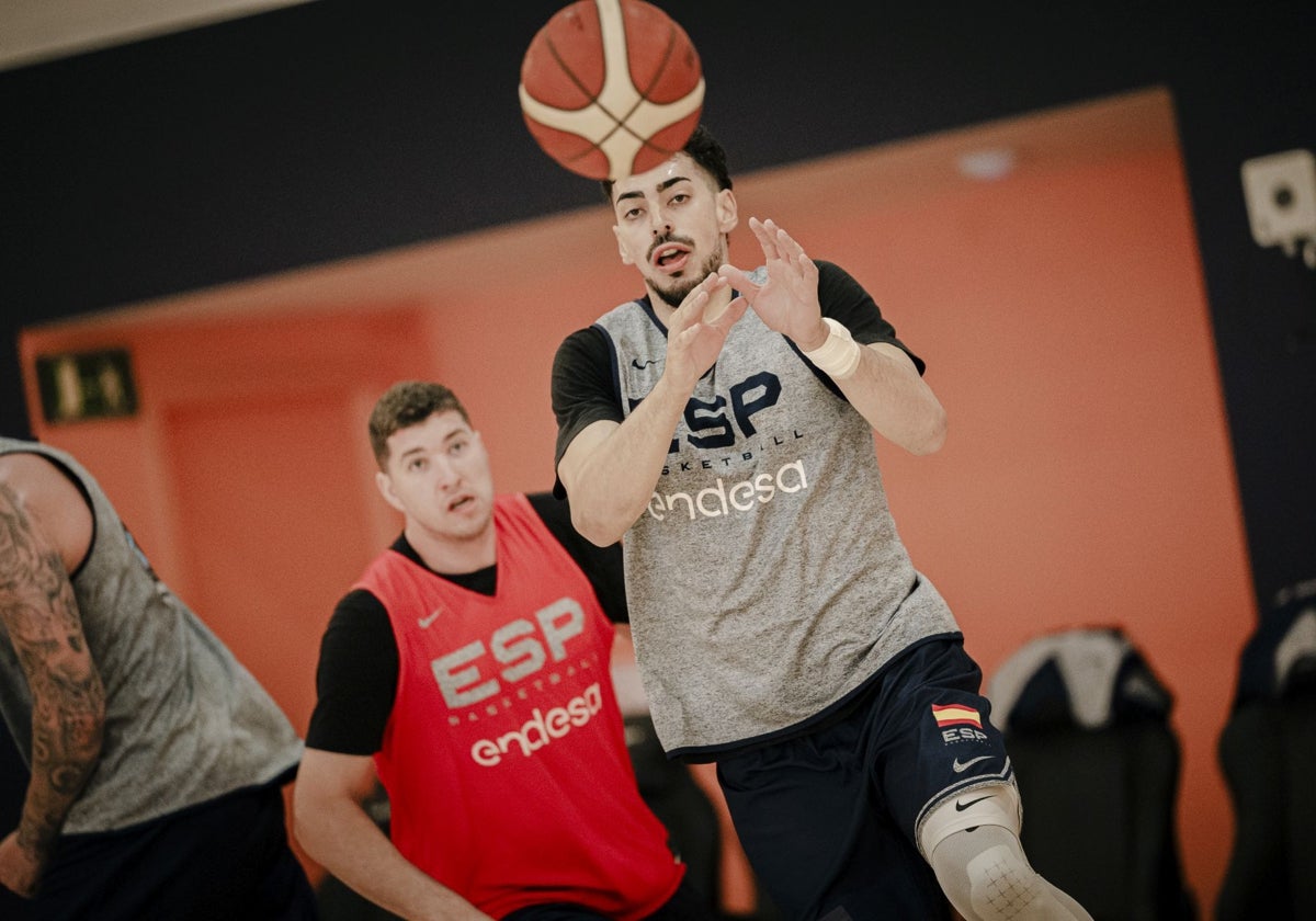 Josep Puerto, durante un entrenamiento con España.