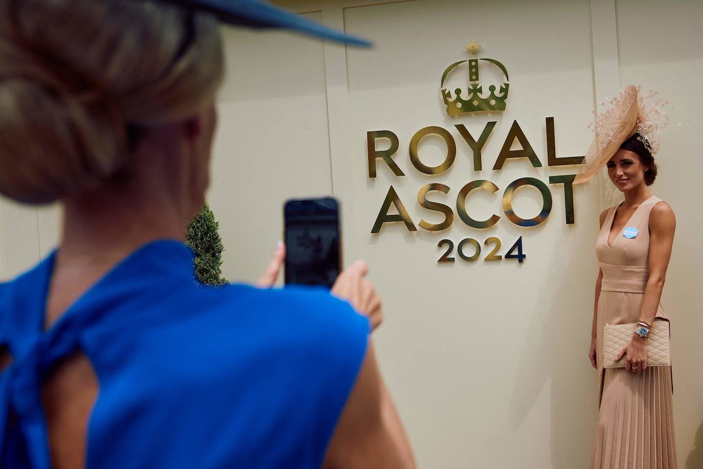 Las carreras de Royal Ascot vuelven a reunir a la élite inglesa y a sus tocados