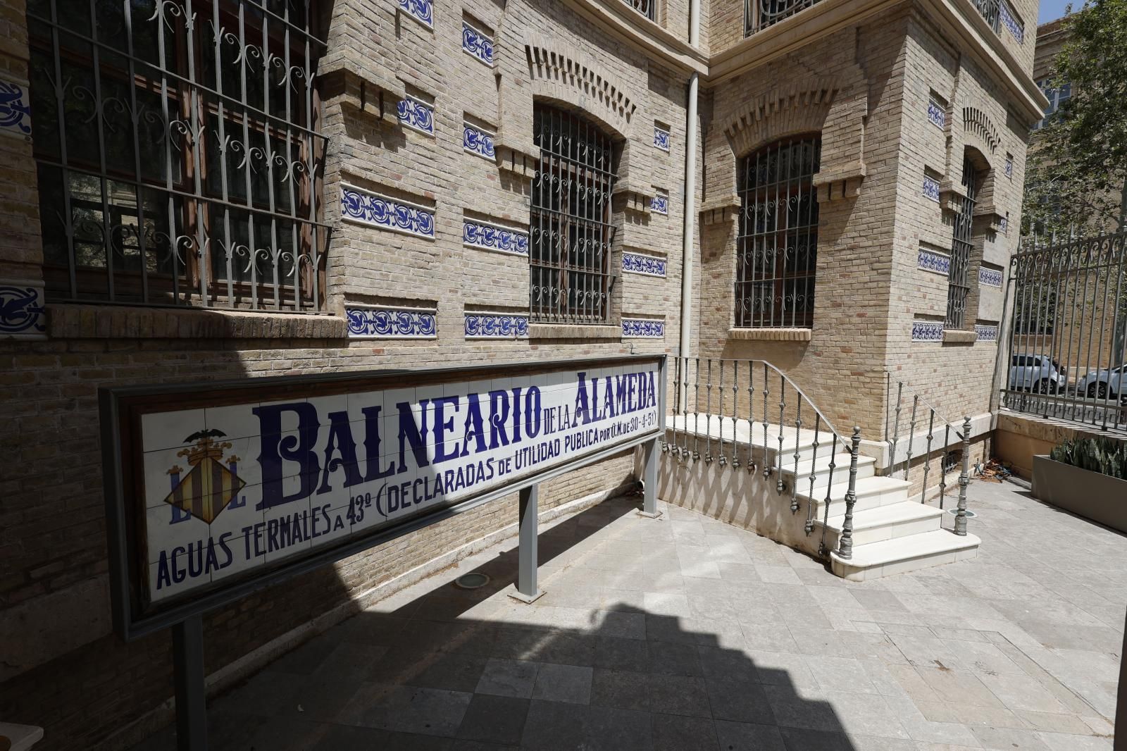 Estado actual del balneario de La Alameda tras dos años fuera de uso