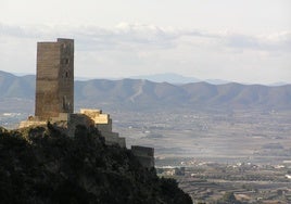 Espectaculares vistas con el Castillo de Carrícola.