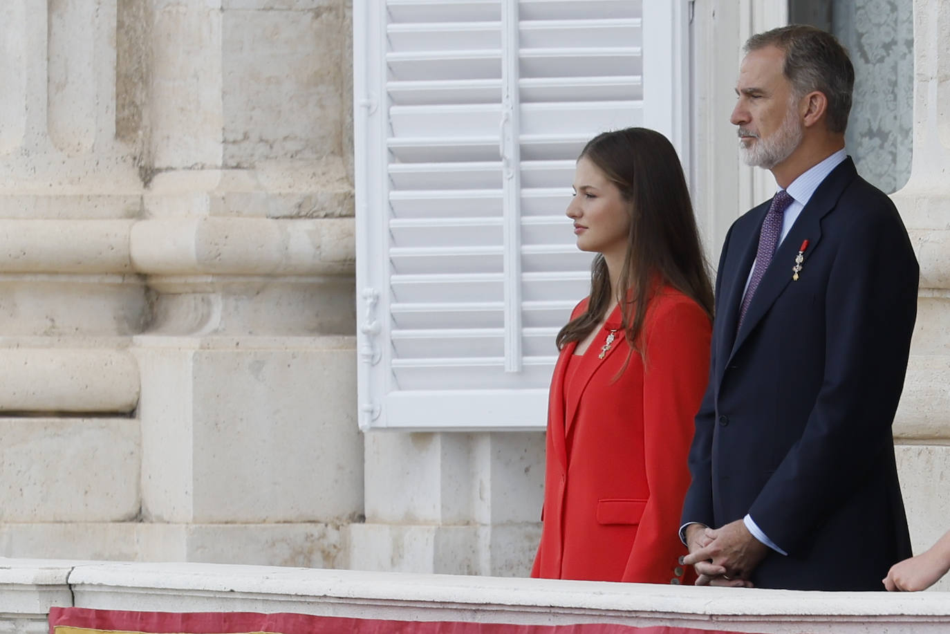 El saludo de la Familia Real desde el balcón del Palacio Real