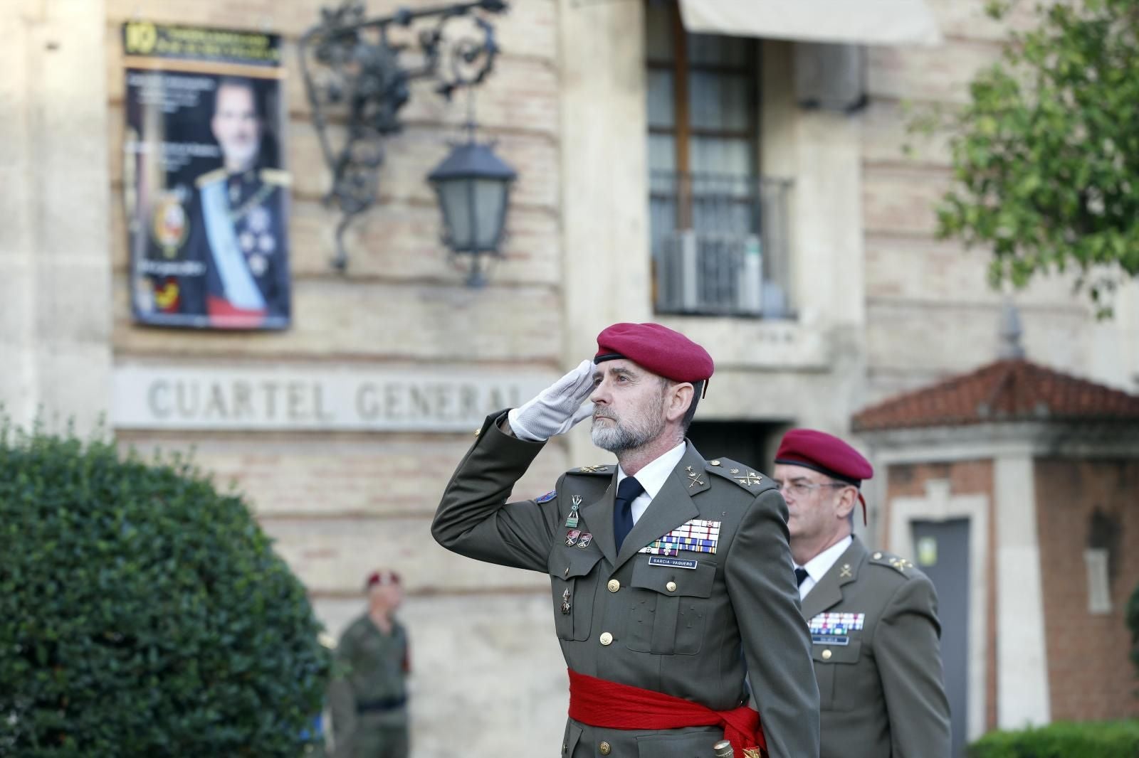 Solemne arriada de bandera en Valencia por el décimo aniversario de la proclamación de Felipe IV como Rey